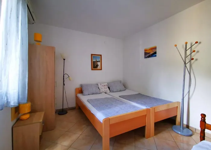 Apartment Sepcevic *