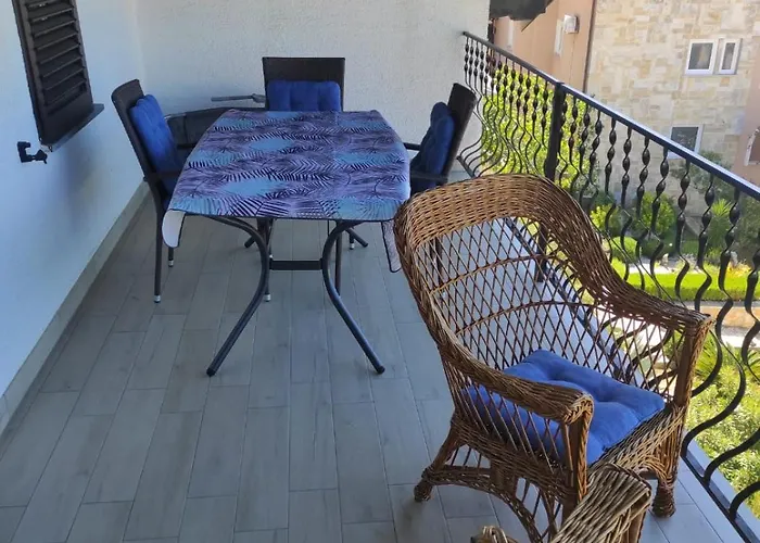 Apartment Sepcevic Murter